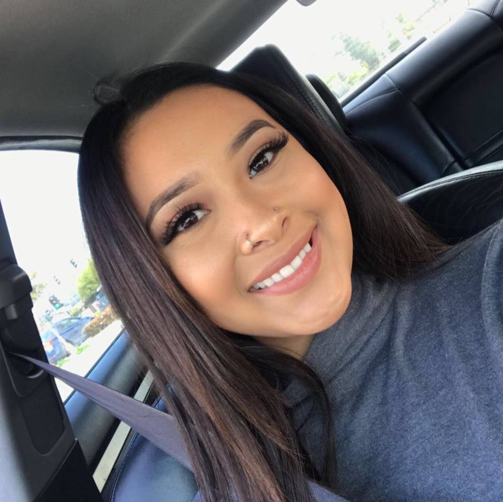 Meet your Posher, Mikaela